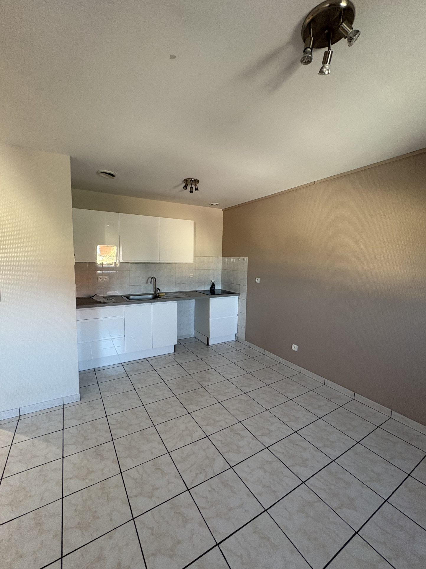 Apartment 3 pièces · 53.00 m² à Vierzon